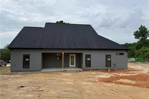 171 Oakland Dr SE, Calhoun, GA 30701 - Photo 2