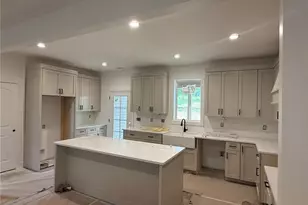 171 Oakland Dr SE, Calhoun, GA 30701 - Photo 6
