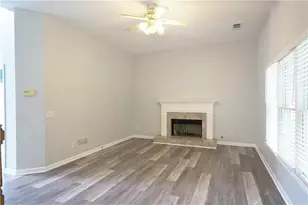 9420 Coleherne Ct, Alpharetta, GA 30022 - Photo 4