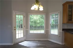 9420 Coleherne Ct, Alpharetta, GA 30022 - Photo 6