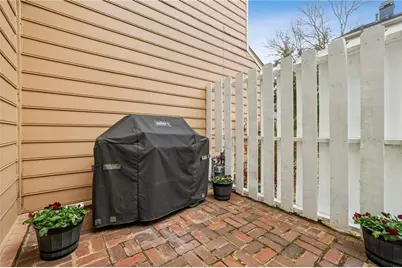 7500 Roswell Road #24, Sandy Springs, GA 30350 - Photo 24