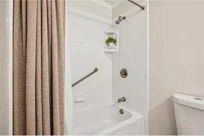 7500 Roswell Road #24, Sandy Springs, GA 30350 - Photo 18