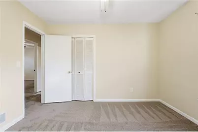 566 Sugar Valley Lane SE, Conyers, GA 30094 - Photo 16