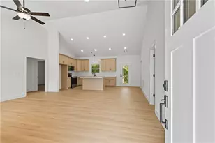 193 Tabitha Page Ln, Toccoa, GA 30577 - Photo 4