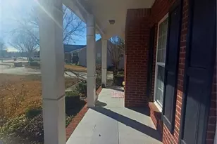 621 Waterstone Dr, Lawrenceville, GA 30046 - Photo 2