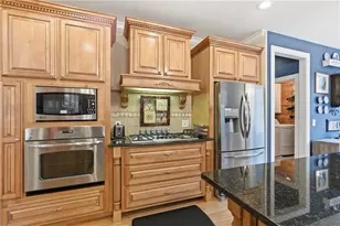 335 Laurel Pl Dr, Cornelia, GA 30531 - Photo 8