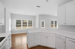 2650 Cobblestone Dr, Cumming, GA 30041 - Photo 16