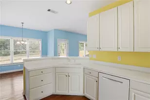 2650 Cobblestone Dr, Cumming, GA 30041 - Photo 14