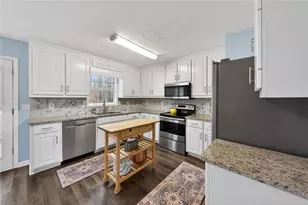 150 Elk Grove Dr, Auburn, GA 30011 - Photo 8