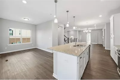 318 Commons Avenue, Woodstock, GA 30188 - Photo 8