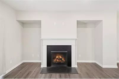 318 Commons Avenue, Woodstock, GA 30188 - Photo 10