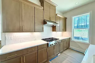 2040 Freestone Wy, Marietta, GA 30064 - Photo 8