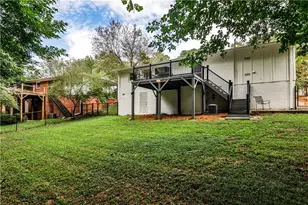 1010 Greenbriar Cir, Decatur, GA 30033 - Photo 18