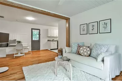 1010 Greenbriar Circle, Decatur, GA 30033 - Photo 4