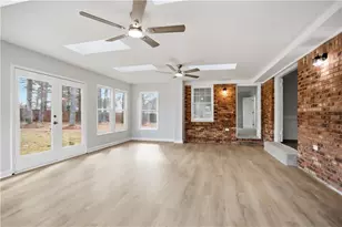 3228 Hildas Corner SE, Conyers, GA 30013 - Photo 4