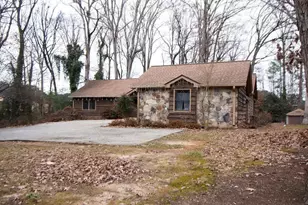 1894 Windburn Ct SW, Snellville, GA 30078 - Photo 4