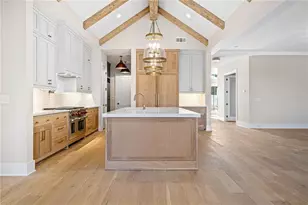 1051 Colony Dr, Alpharetta, GA 30009 - Photo 14