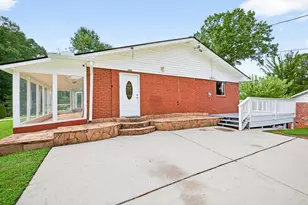 3724 Chavers Pl, Stone Mountain, GA 30083 - Photo 10