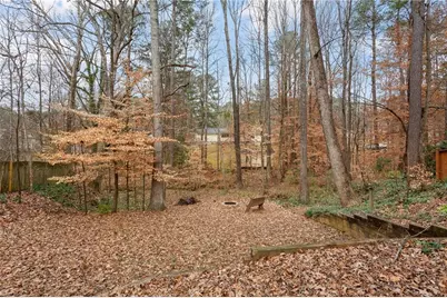 1027 Peace Drive NW, Kennesaw, GA 30152 - Photo 8