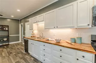 3297 College St, College Park, GA 30337 - Photo 6