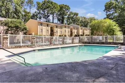 2396 Lawrenceville Highway #V, Decatur, GA 30033 - Photo 26