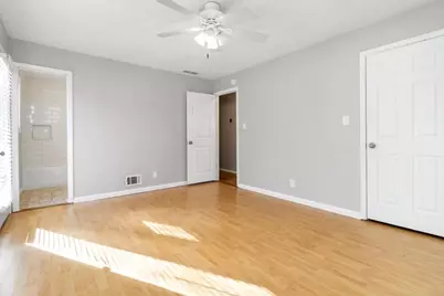 438 Russell Road, Lawrenceville, GA 30043 - Photo 10