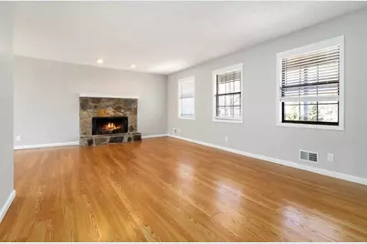 438 Russell Road, Lawrenceville, GA 30043 - Photo 4