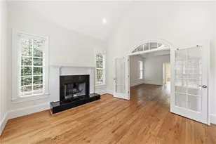 125 River N Cir, Sandy Springs, GA 30328 - Photo 44