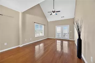 358 Guibor Ct NW, Kennesaw, GA 30144 - Photo 4