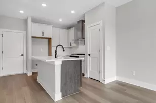 911 Echo Park Dr, Suwanee, GA 30024 - Photo 4