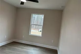 2264 Floyd Rd, Gainesville, GA 30507 - Photo 10