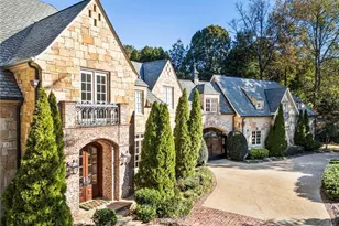 4131 Thunderbird Dr SE, Marietta, GA 30067 - Photo 4