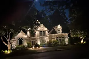 9025 Etching Overlook, Johns Creek, GA 30097 - Photo 4