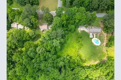 6990 Oak Leaf Drive, Fairburn, GA 30213 - Photo 8