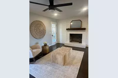 172 Thompson Place, Gainesville, GA 30506 - Photo 1