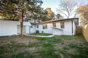 660 Dozier Dr, Marietta, GA 30066 - Photo 22