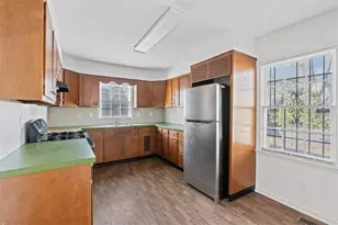 449 10th St NW, Atlanta, GA 30318 - Photo 8