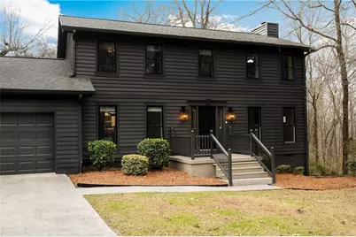 2001 Brook Way, Dalton, GA 30720 - Photo 2