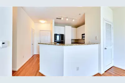 10 Perimeter Summit Boulevard NE #1404, Brookhaven, GA 30319 - Photo 2