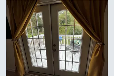 718 Fairburn Road NW, Atlanta, GA 30331 - Photo 4
