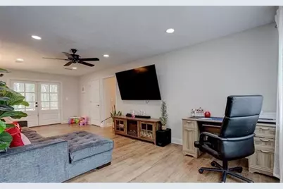 1201 Holly Hills Drive SW, Lilburn, GA 30047 - Photo 22