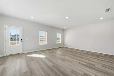 1503 Wild Fox Run, Lawrenceville, GA 30045 - Photo 4