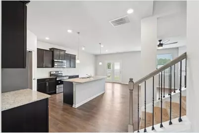 6637 Bluffview Drive, Douglasville, GA 30134 - Photo 10