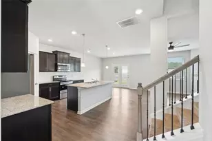 6637 Bluffview Dr, Douglasville, GA 30134 - Photo 10