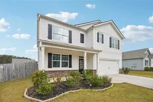 6637 Bluffview Dr, Douglasville, GA 30134 - Photo 2