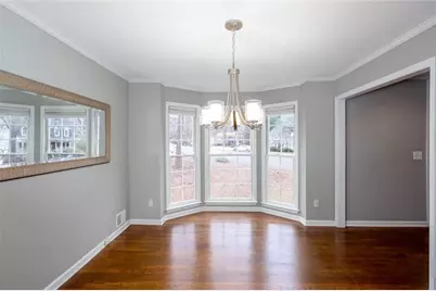 1066 Foreststone Way SW, Marietta, GA 30064 - Photo 4