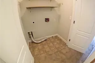 6412 Ellenwood Dr, Rex, GA 30273 - Photo 16