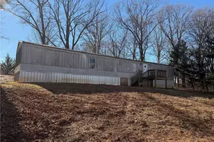 129 Elza Dr, Cleveland, GA 30528 - Photo 1