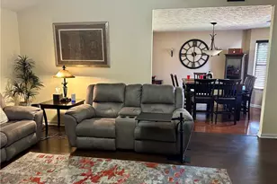 669 River Valley Dr, Jonesboro, GA 30238 - Photo 4