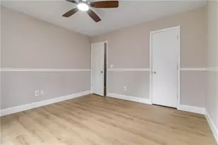 3230 Cedar Bluff Dr NE, Marietta, GA 30062 - Photo 16